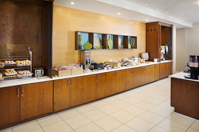 Imagen del bar/restaurante del Hotel Springhill Suites Dallas Richardson/plano. Foto 2