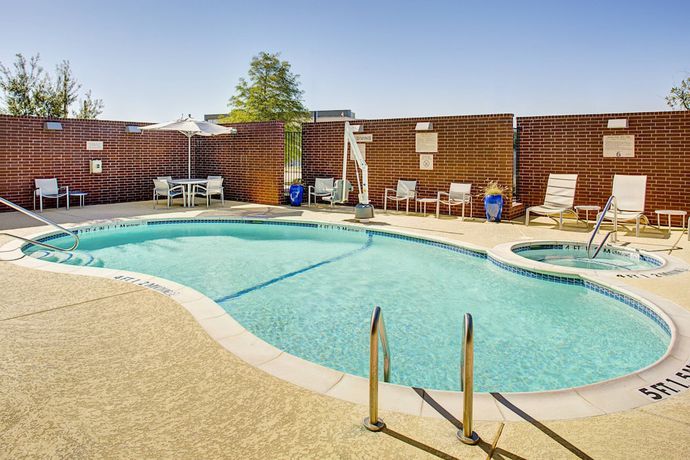 Imagen de la piscina del Hotel Springhill Suites Dallas Richardson/plano. Foto 14