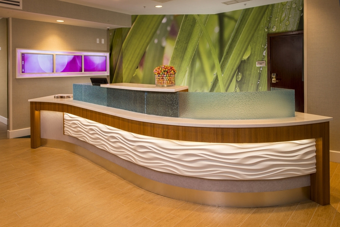 Imagen de los interiores del Hotel Springhill Suites Gaithersburg. Foto 12