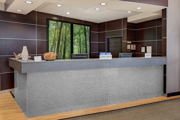 Imagen de los interiores del Hotel Springhill Suites Green Bay. Foto 9