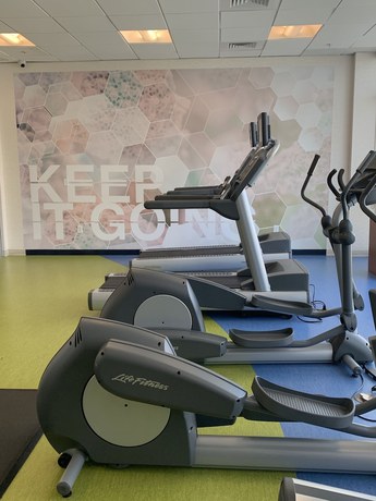 Imagen de los interiores del Hotel Springhill Suites Houston Baytown. Foto 18