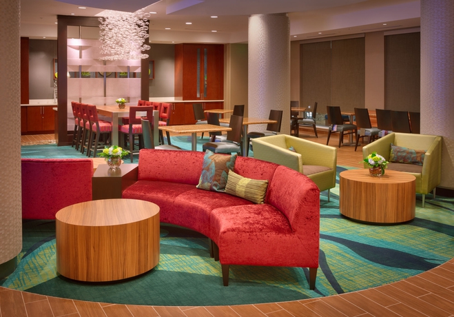 Imagen de los interiores del Hotel Springhill Suites Houston I-45 North. Foto 14