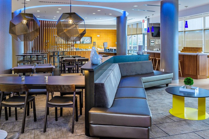 Imagen de los interiores del Hotel Springhill Suites Houston Nasa/seabrook. Foto 17