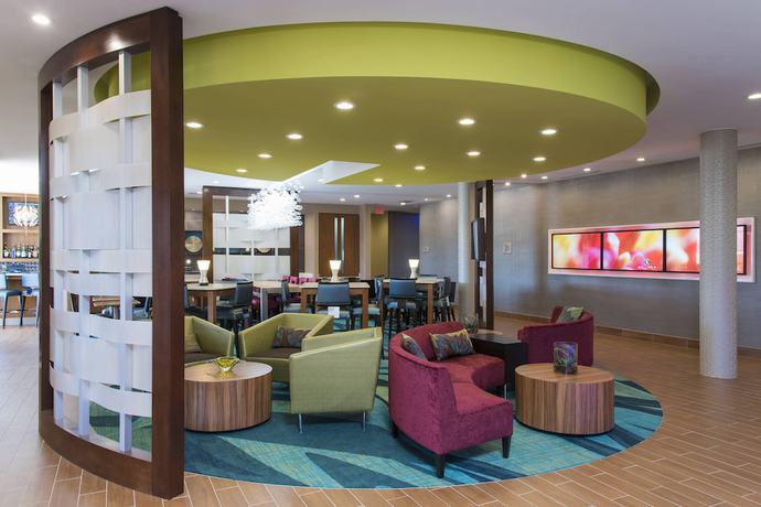 Imagen de los interiores del Hotel Springhill Suites Houston Sugar Land. Foto 16