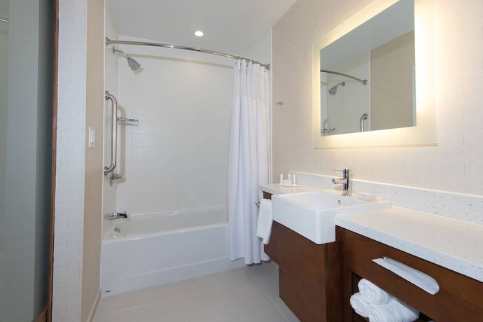 Imagen de la habitación del Hotel Springhill Suites Houston Sugar Land. Foto 13