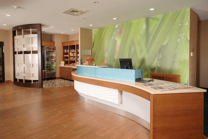 Imagen de los interiores del Hotel Springhill Suites Huntsville West/research Park. Foto 15