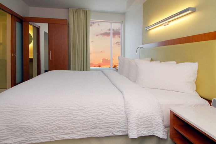 Imagen de la habitación del Hotel Springhill Suites Las Vegas North Speedway. Foto 9