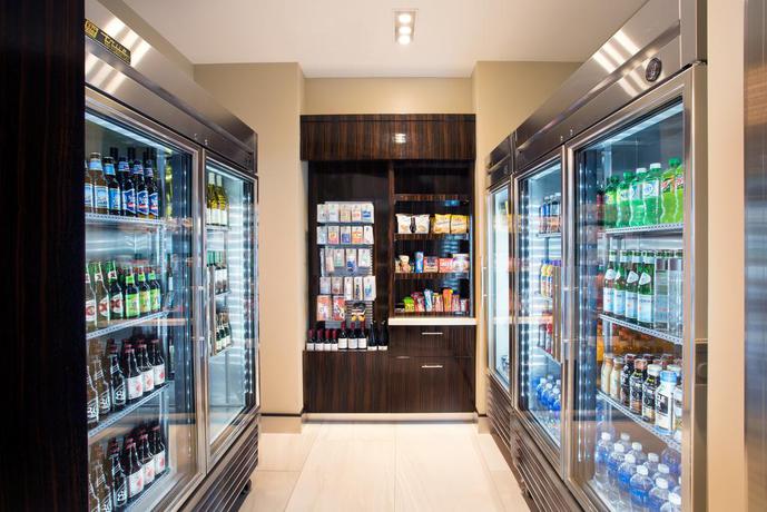 Imagen de los interiores del Hotel Springhill Suites Los Angeles Burbank/downtown. Foto 12