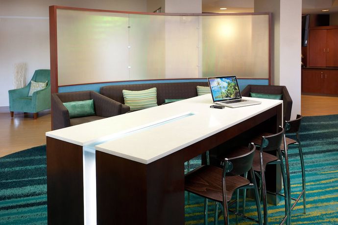 Imagen de los interiores del Hotel Springhill Suites Los Angeles Lax/manhattan Beach. Foto 17