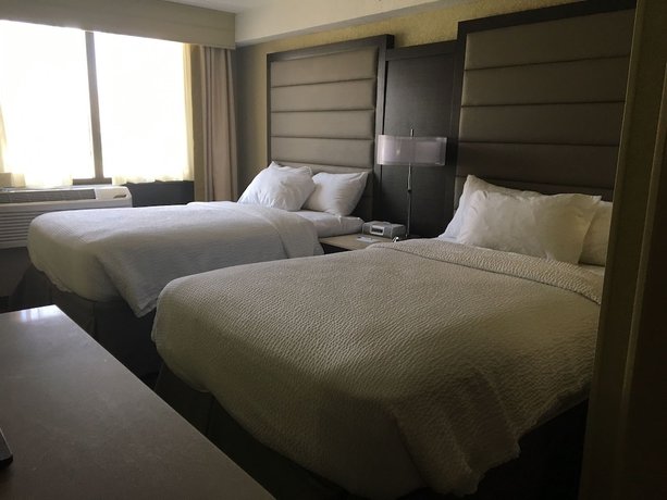 Imagen de la habitación del Hotel Springhill Suites Marriott Quail Springs. Foto 5