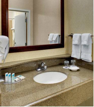 Imagen de la habitación del Hotel Springhill Suites Memphis Downtown. Foto 4