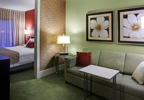 Imagen de la habitación del Hotel Springhill Suites Memphis Downtown. Foto 12