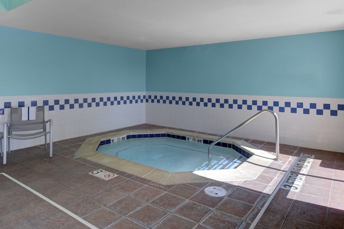 Imagen de la piscina del Hotel Springhill Suites Memphis East / Galleria. Foto 16