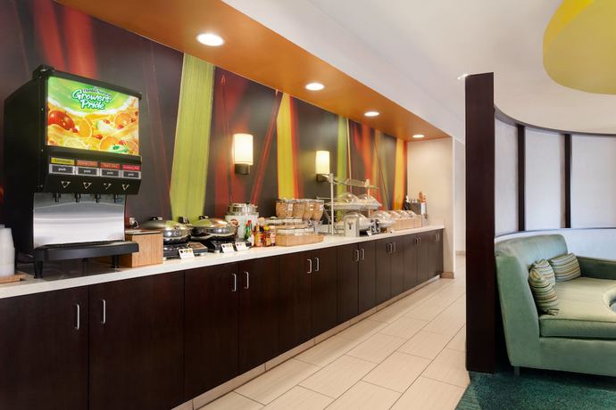 Imagen del bar/restaurante del Hotel Springhill Suites Memphis East / Galleria. Foto 3