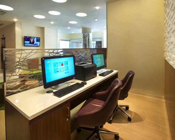 Imagen de los interiores del Hotel Springhill Suites Midtown Manhattan/fifth Avenue. Foto 12