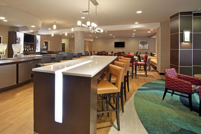 Imagen del bar/restaurante del Hotel Springhill Suites Minneapolis-st Paul Airpt/mall Of America. Foto 2