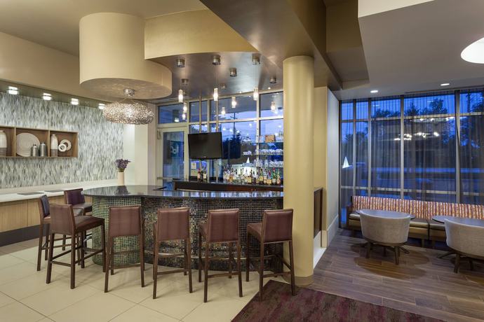 Imagen de los interiores del Hotel Springhill Suites Philadelphia Airport Ridley Park. Foto 17