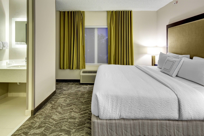 Imagen de la habitación del Hotel Springhill Suites Port Saint Lucie. Foto 16
