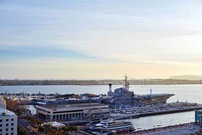 Imagen de los exteriores del Hotel Springhill Suites San Diego Downtown/Bayfront. Foto 15