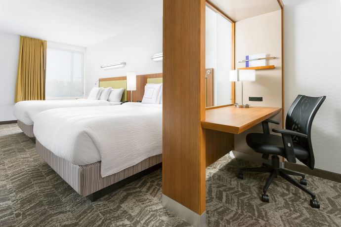 Imagen de la habitación del Hotel Springhill Suites San Diego Mission Valley. Foto 2