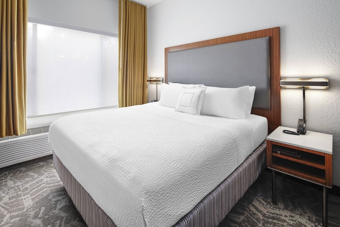 Imagen de la habitación del Hotel Springhill Suites Scottsdale North. Foto 14