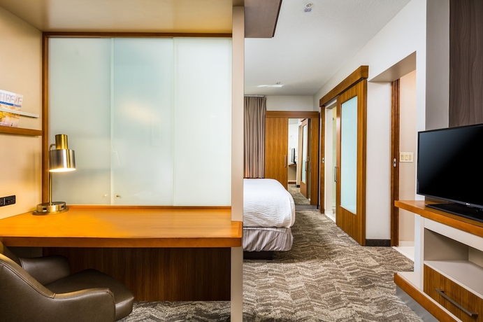 Imagen de la habitación del Hotel Springhill Suites Vero Beach. Foto 6