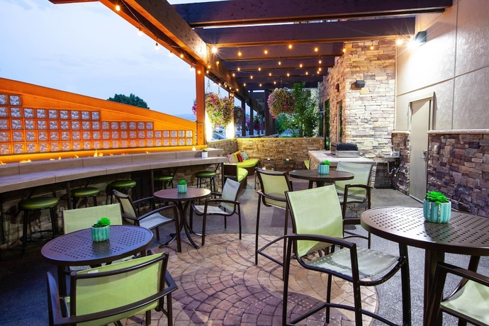 Imagen del bar/restaurante del Hotel Springhill Suites Wenatchee. Foto 14