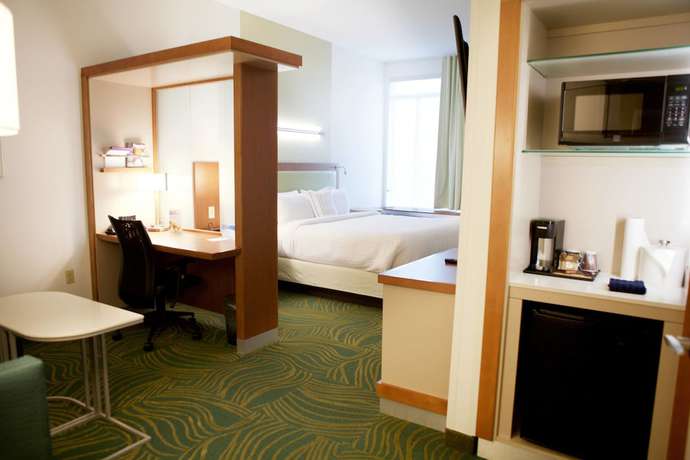 Imagen de la habitación del Hotel Springhill Suites Wichita Airport. Foto 9
