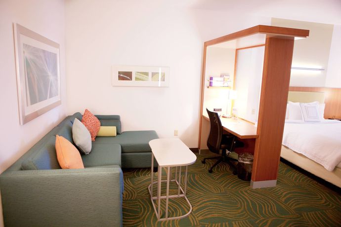 Imagen de la habitación del Hotel Springhill Suites Wichita Airport. Foto 14