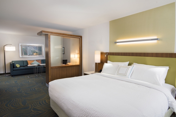 Imagen de la habitación del Hotel Springhill Suites Wisconsin Dells. Foto 7