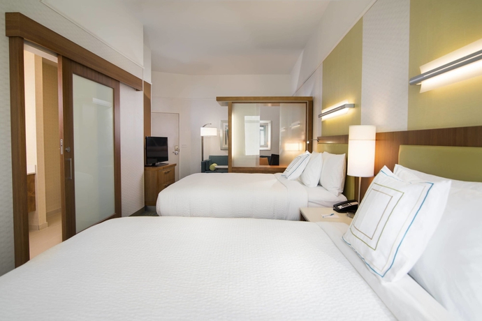 Imagen de la habitación del Hotel Springhill Suites Wisconsin Dells. Foto 15