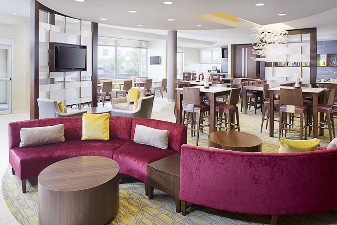 Imagen de los interiores del Hotel Springhill Suites by Marriott Carle Place Garden City. Foto 13