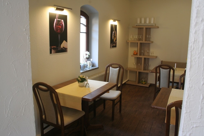 Imagen del bar/restaurante del Hotel Springmanns Parkschl&ouml;sschen Lichtenstein. Foto 2