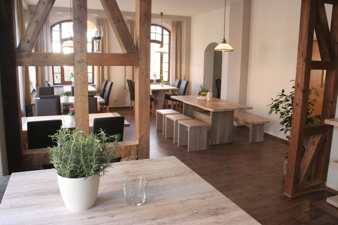 Imagen del bar/restaurante del Hotel Springmanns Parkschl&ouml;sschen Lichtenstein. Foto 4