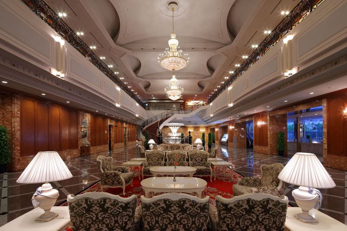 Imagen de los interiores del Hotel Springs Makuhari. Foto 18