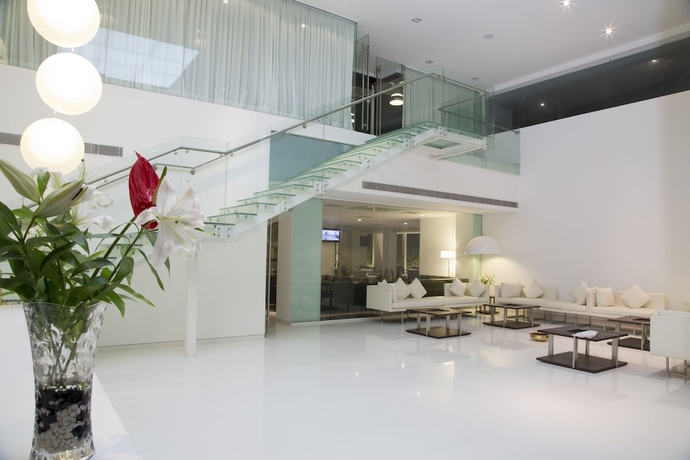 Imagen de los interiores del Hotel Springs and Spa. Foto 14