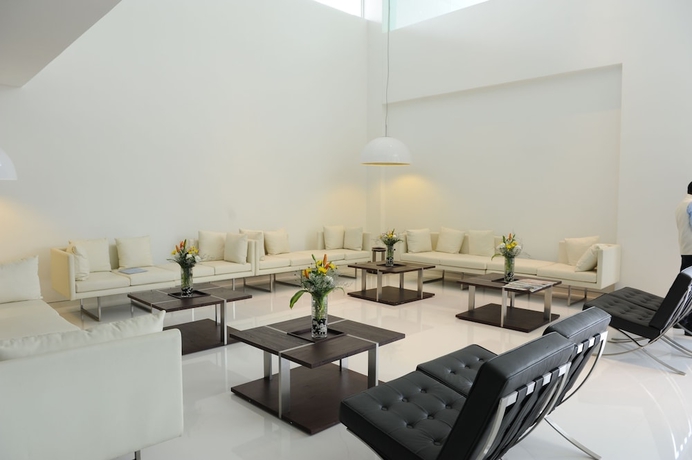 Imagen del bar/restaurante del Hotel Springs and Spa. Foto 2