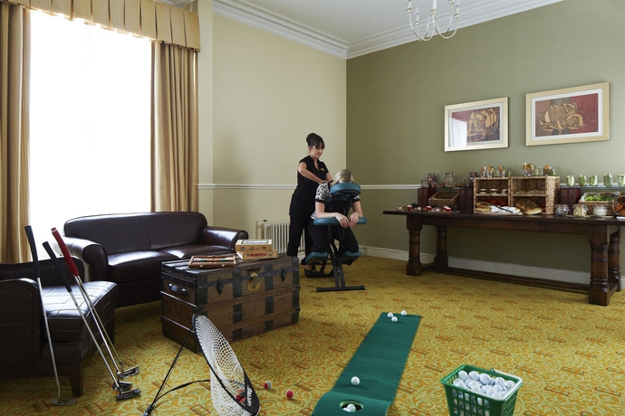 Imagen de los interiores del Hotel Sprowston Manor , Golf and Country Club. Foto 15