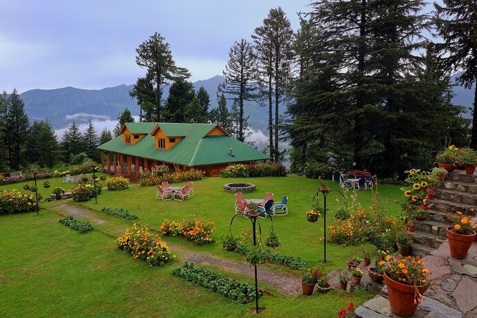 Imagen general del Hotel Spruce Resort Shogran. Foto 7