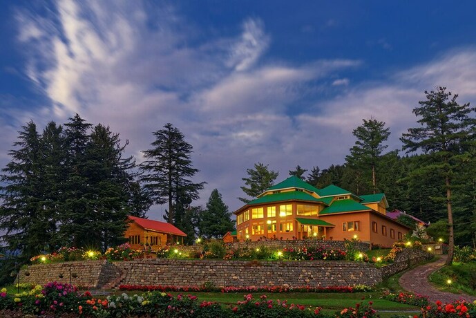 Imagen general del Hotel Spruce Resort Shogran. Foto 1