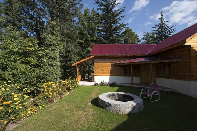 Imagen de la habitación del Hotel Spruce Resort Shogran. Foto 17