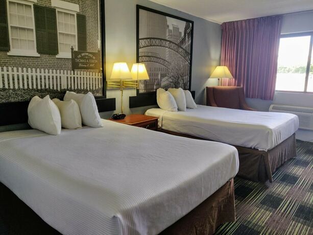 Imagen general del Hotel Sprucewood Inn. Foto 1