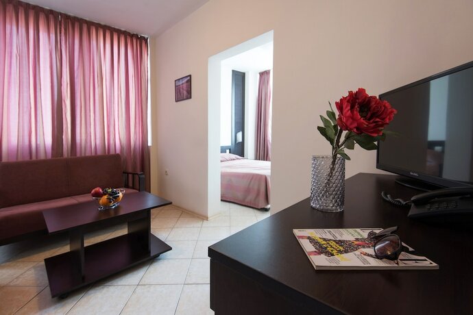 Imagen de la habitación del Hotel Sps. Foto 37