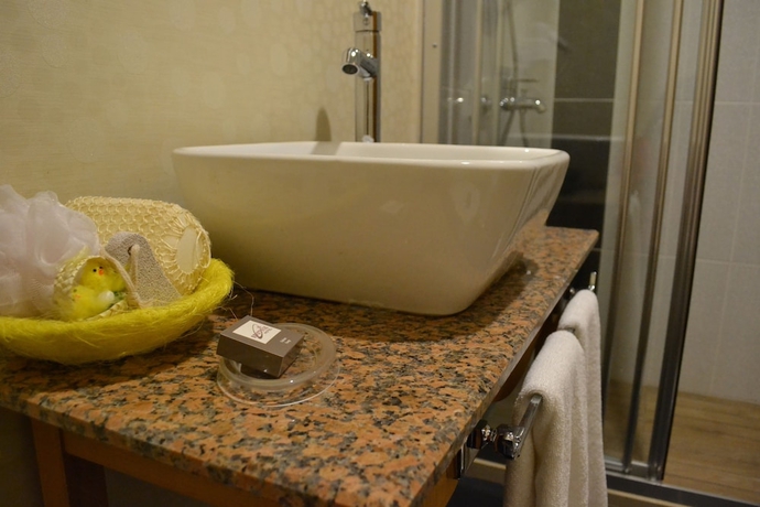Imagen de la habitación del Hotel Sputnik Batumi. Foto 17