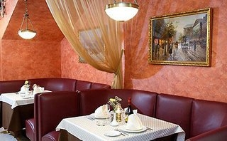 Imagen del bar/restaurante del Hotel Sputnik, Mosc&uacute;. Foto 2