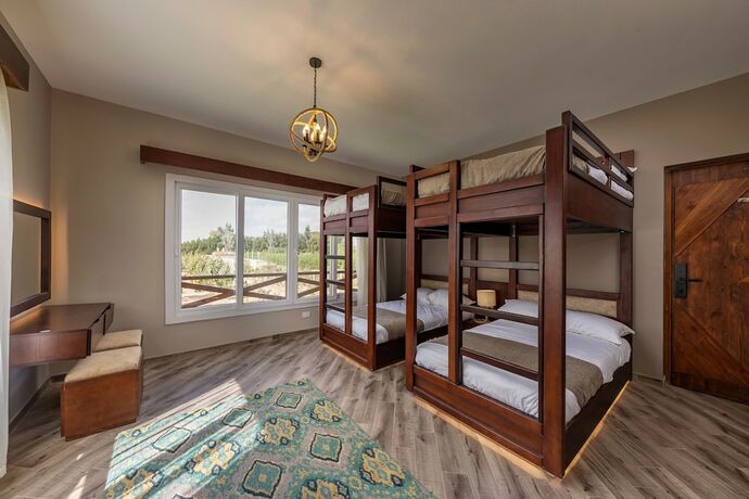 Imagen de la habitación del Hotel Squad 101, world-class military-themed fitness and weight loss boot camp/retreat/hotel. Foto 17