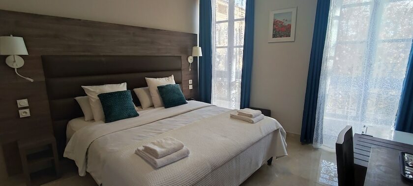 Imagen de la habitación del Hotel Square H&ocirc;tel, Nimes. Foto 15