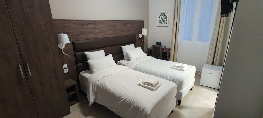 Imagen general del Hotel Square H&ocirc;tel, Nimes. Foto 6