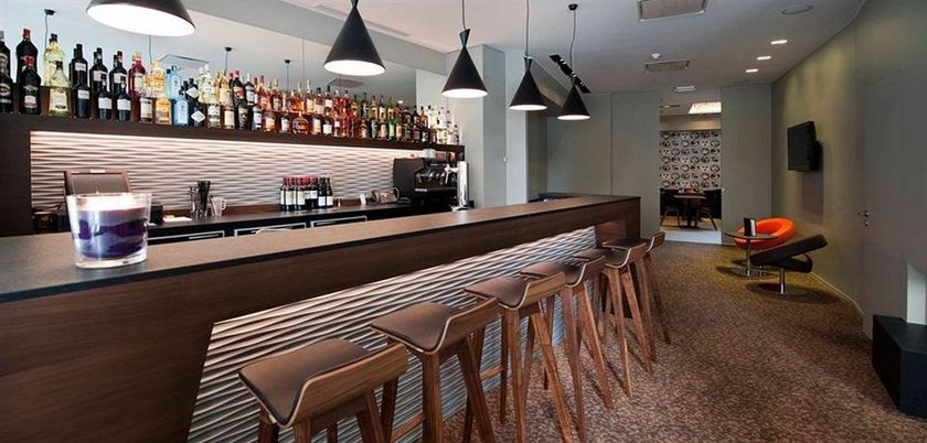 Imagen del bar/restaurante del Hotel Square, Kortrijk. Foto 4