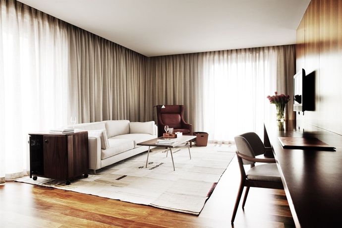 Imagen de los interiores del Hotel Square Nine Hotel Belgrade-the Leading Hotels Of The World. Foto 10